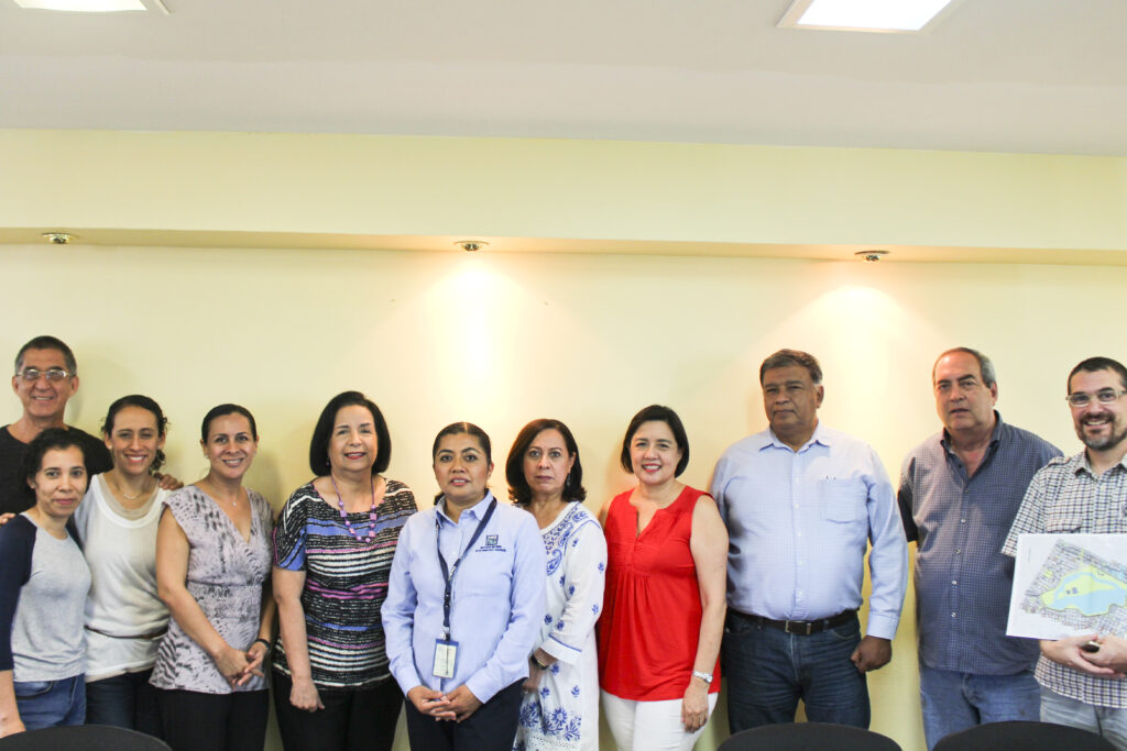 Profesores de la FADU reciben curso-taller de "Productos y Servicios del INEGI"