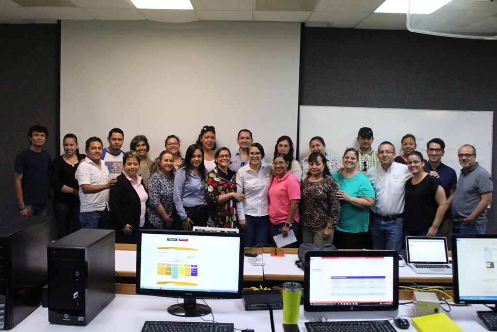 Profesores de la FADU participan en curso - taller "Diseño y Desarrollo de Asignaturas en Linea"