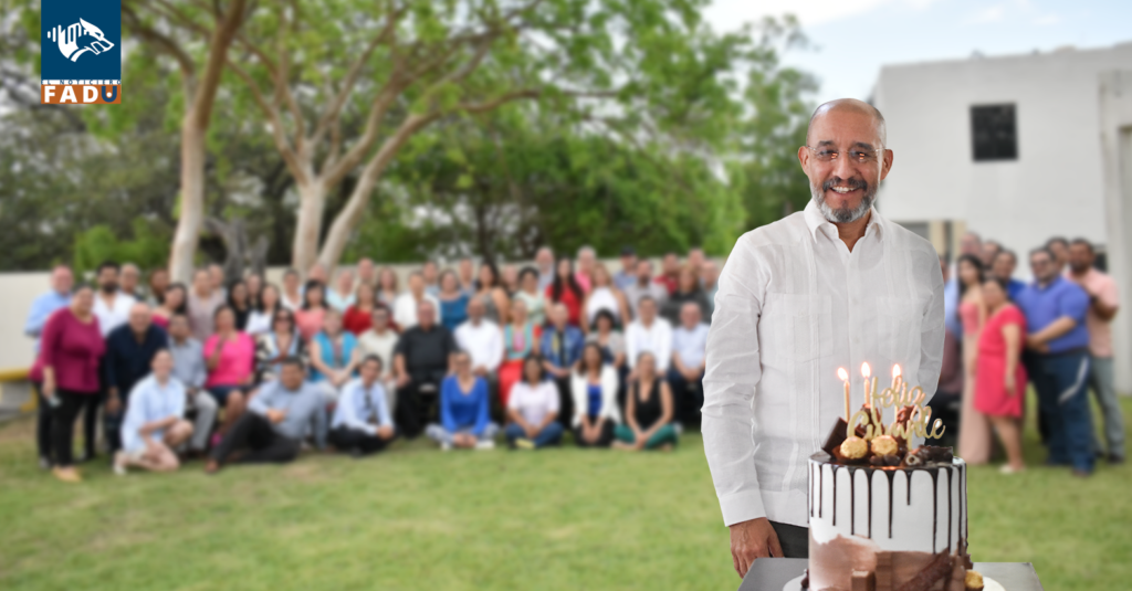 Celebración de cumpleaños del Director FADU